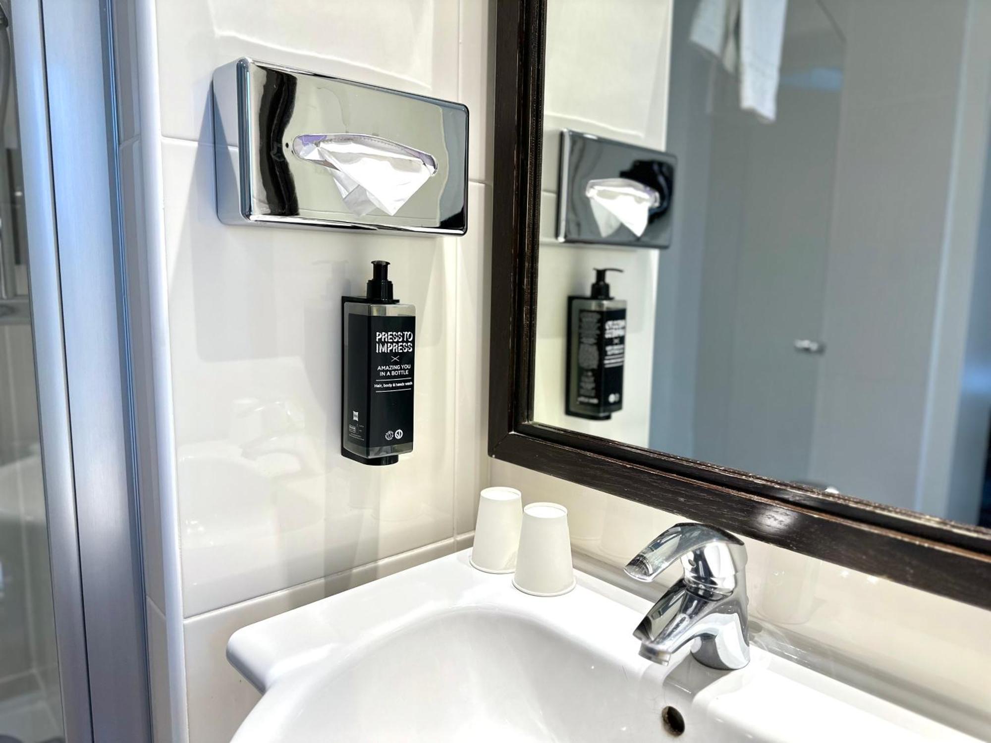 Ibis Styles Metz Centre Gare Hotel Екстериор снимка